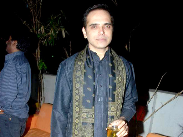 neha dhupia at the wedding cafe 6