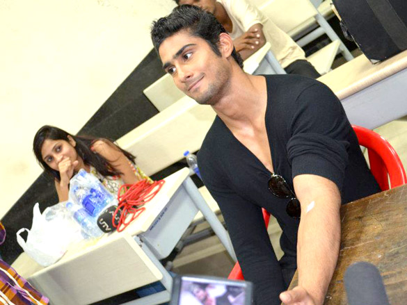 amy and prateik inaugurate registration for marrow donation camp 6