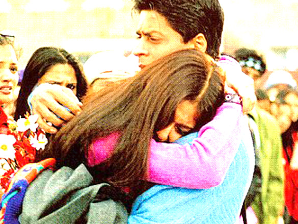 main hoon na movie still 6