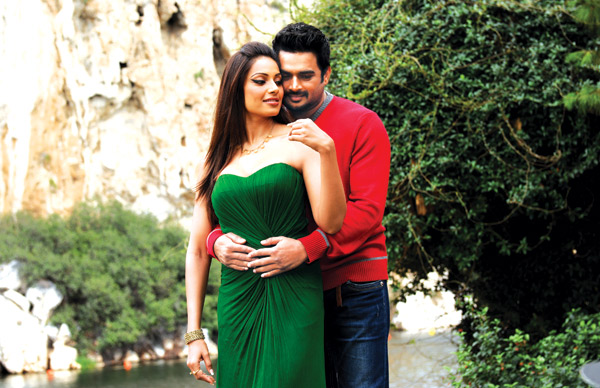 bipasha basur madhavan 9