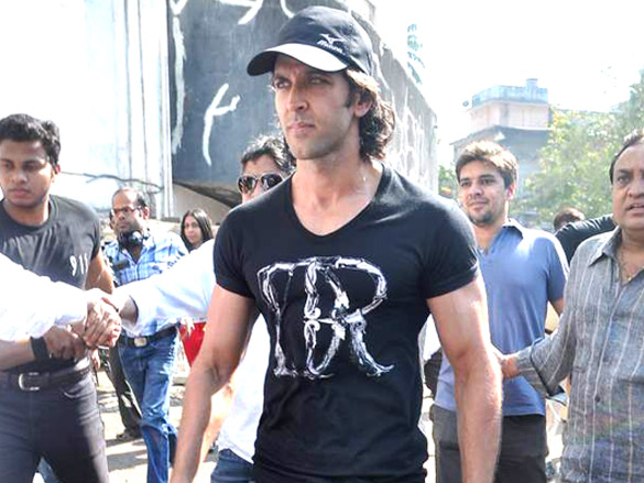 agneepath stars visit various multiplex 9