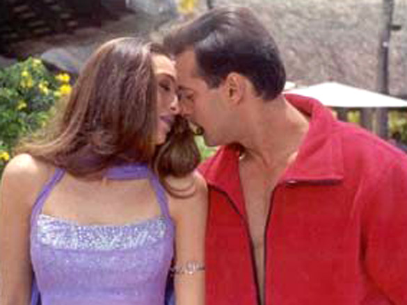dulhan hum le jayenge movie still 3