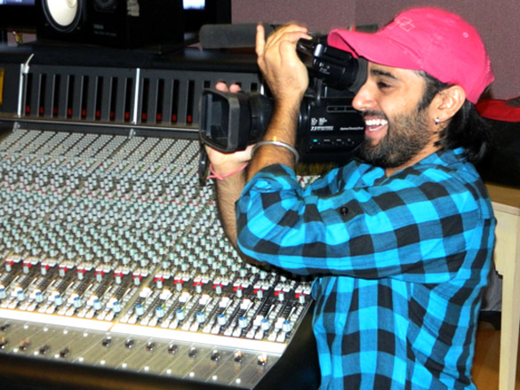 mika records title track of bittoo boss 7