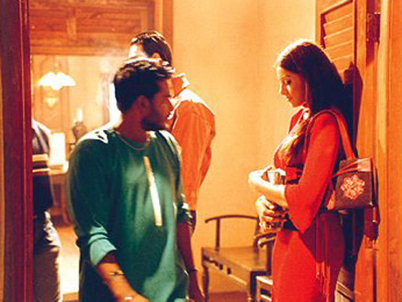 aetbaar movie still 3