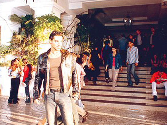 aetbaar movie still 83