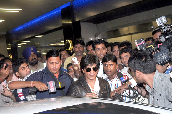 shahrukh katrina return from yash chopras next london schedule 6