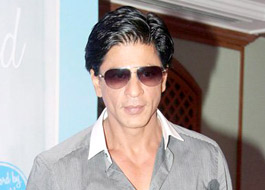 SRK supports charity auction conducted by Farah