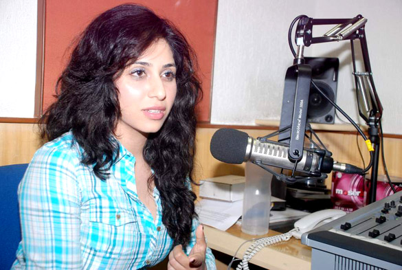 life ki toh lag gayi starcast at 91 1 fm radio city 4