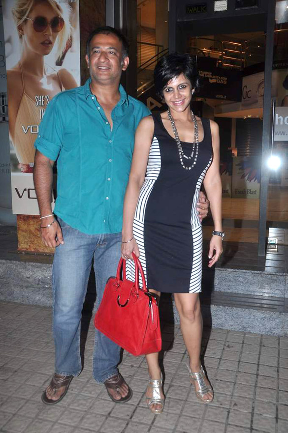 premiere of vicky donor 15