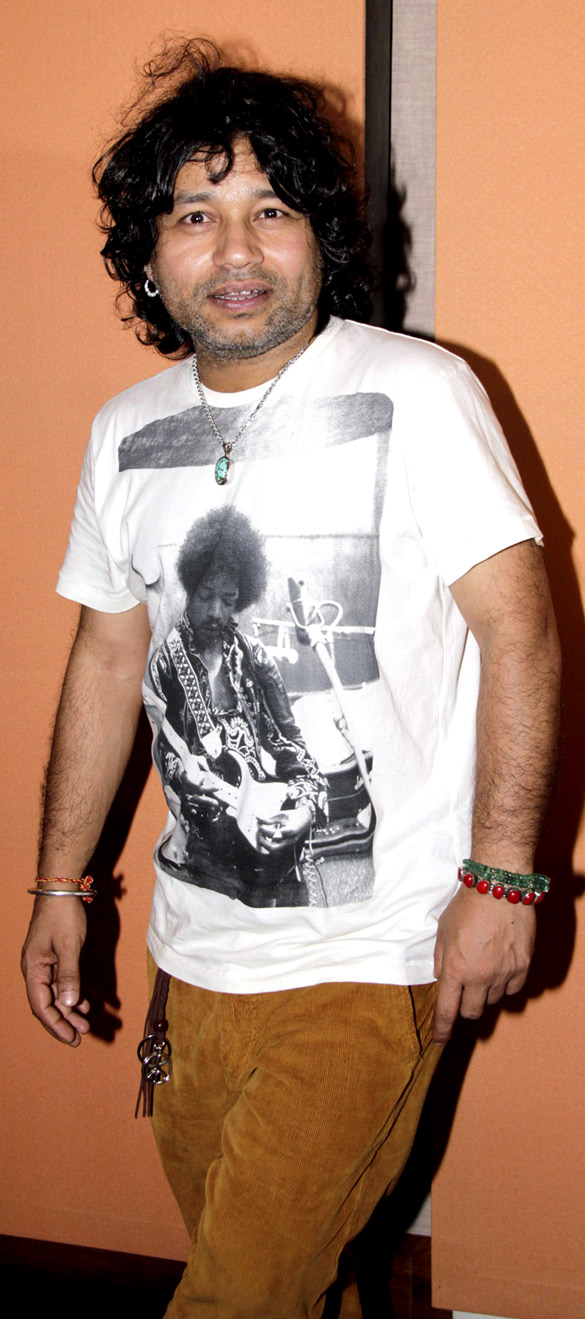 kailash kher dubs title song for the film saali khushi 3