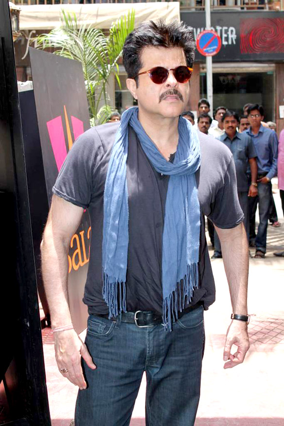 shootout at wadala starcast at sanjeev chadhas red gym 19