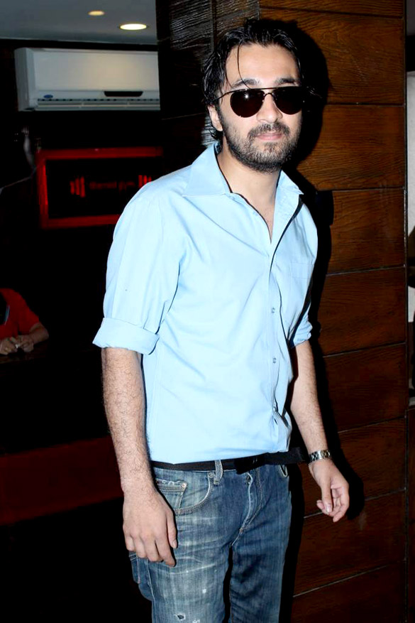 shootout at wadala starcast at sanjeev chadhas red gym 21