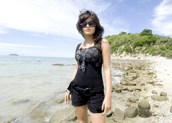 sneha ullal 15