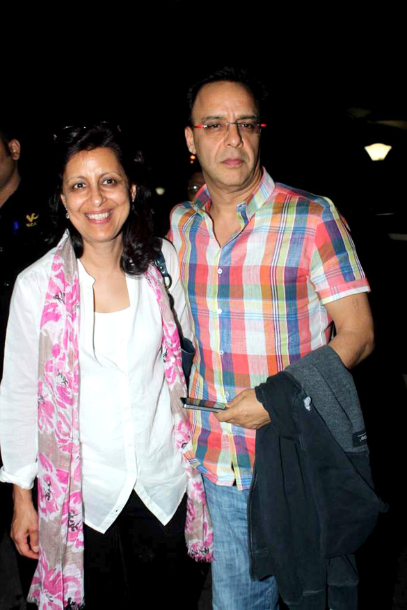 boman irani vidhu vinod chopra and vidya balan leave for iifa 2012 4