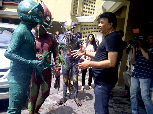 aliens from joker meet ace music director anu malik 6