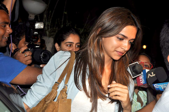 ranbir deepika and anushka watch gangs of wasseypur 2 9