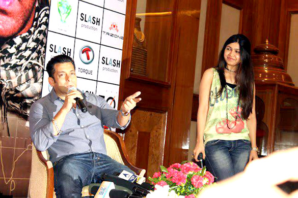 salman katrina promote ek tha tiger at gateway hotel ahmedabad 3