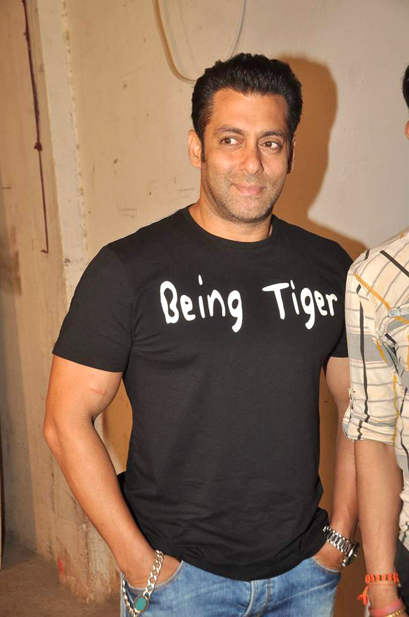 salman katrina snapped promoting ek tha tiger 8