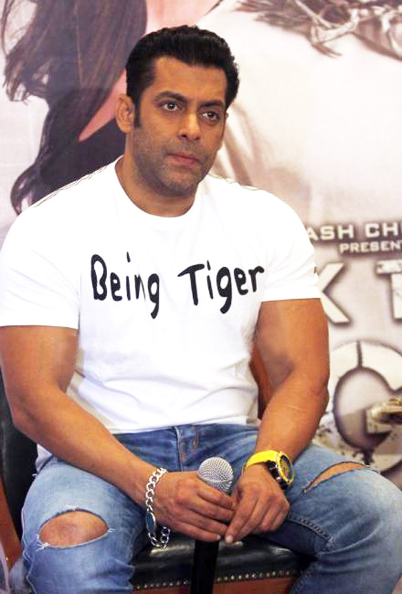 salman khan promotes ek tha tiger in new delhi 3