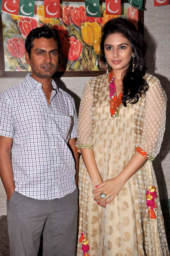 cast of gangs of wasseypur 2 at iftaar party 7