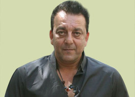 Sanjay Dutt undergoes knee surgery Sanjay Dutt undergoes knee surgery