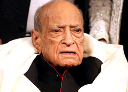 A. K. Hangal admitted in hospital