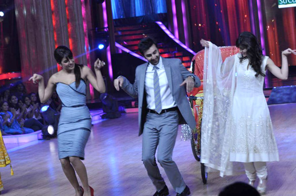promotions of barfi on the sets of jhalak dikhhla jaa 11