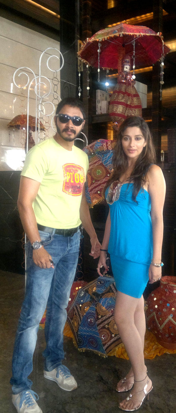 shreyas madhurima promote kamaal dhamaal malamaal in delhi 9