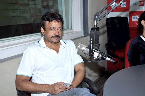 manisha rgv promote bhoot returns at 92 7 big fm 7