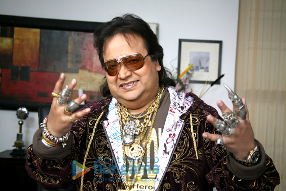 its rocking dard e disco 12