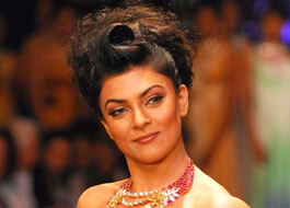 Sushmita stranded in London
