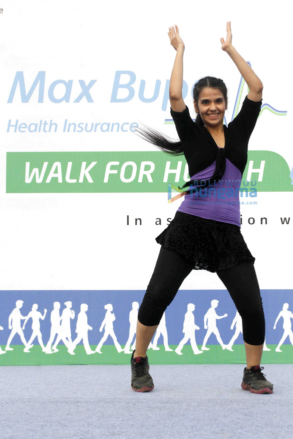celebs support max bupas india walks for health 5
