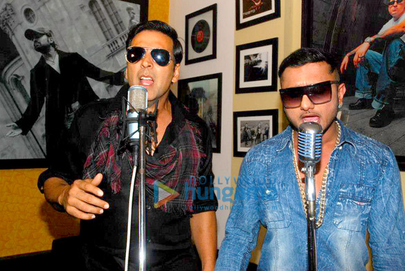 khiladi 786 58