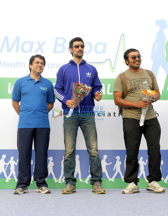 celebs support max bupas india walks for health 12