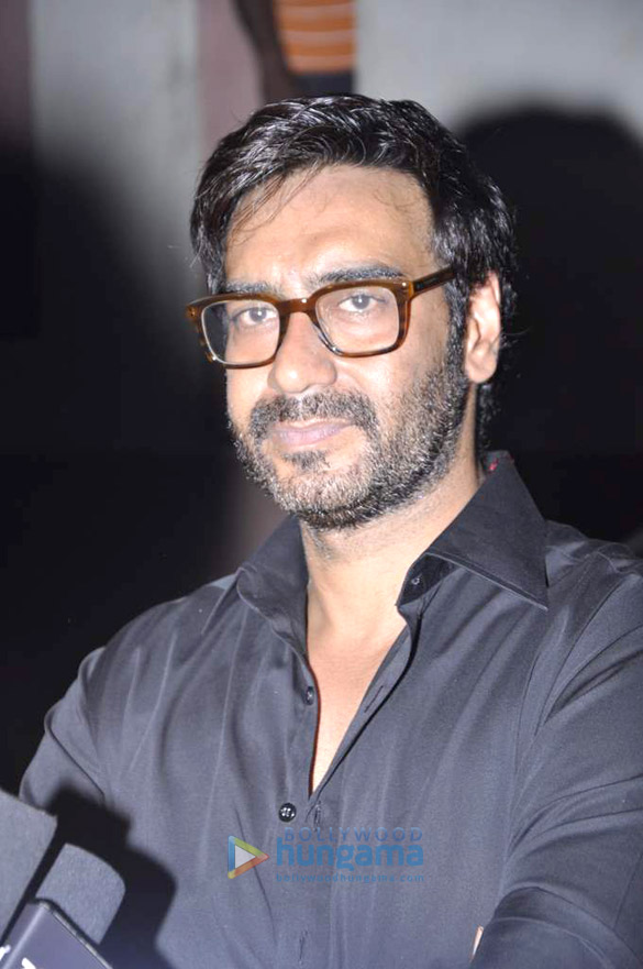 ajay devgn at son of sardaar special screening 11