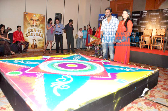 ajay sonakshi at utv stars to promote son of sardaar 5
