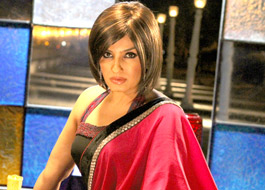 Raveena Tandon plays Shobha De