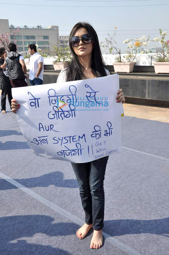 adhyayan suman leads protest for delhi rape incident 8