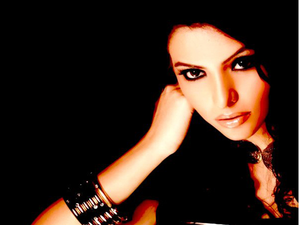 aamna shariff 18