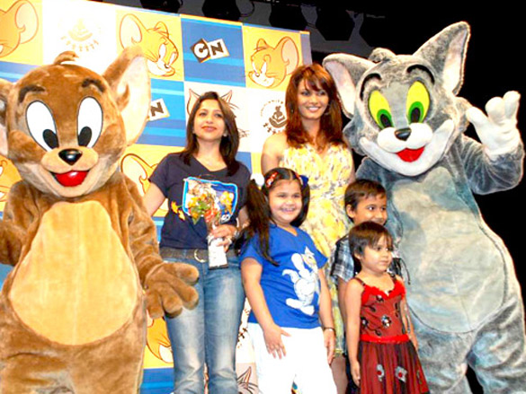diana hayden at tom n jerrys birthday 3