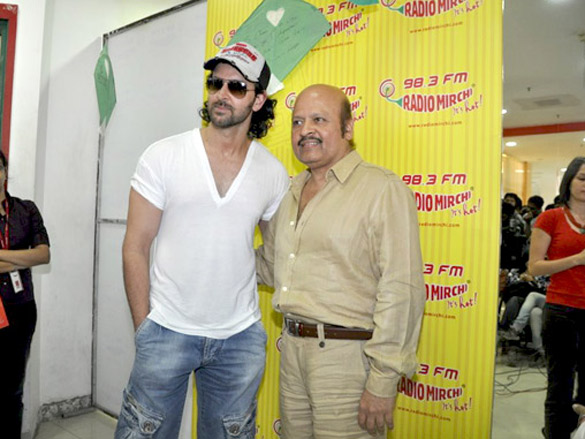 hrithik and rajesh roshan promote kites on radio mirchi 98 3 fm 3