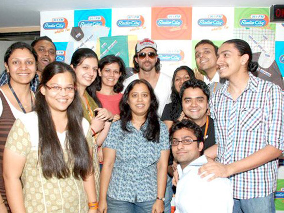hrithik roshan promotes kites at radio city 91 1 fm 3