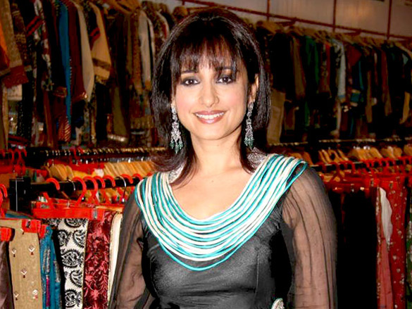 jaya mishras valentine collection launch by nayab udhas and sheeba 8