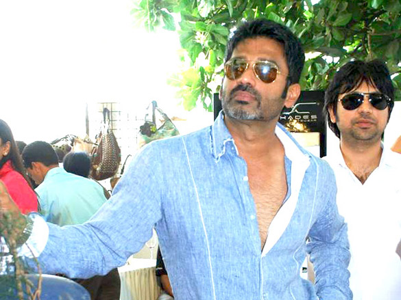 lara twinkle sophie malaika and bobby deol at araish event 8