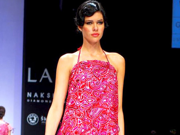 models walk the ramp at purvi doshis show at lakme fashion week 2010 7
