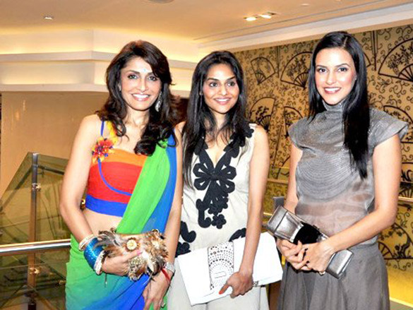 neha dhupia at salvatore ferragamo cocktail party 6