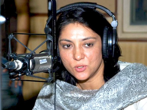 priya dutt at radio city 91 1 fm to campaign for no vehicle day 4