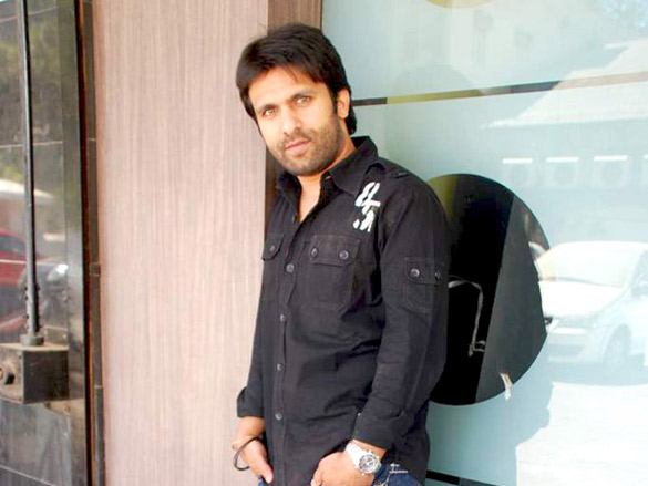 purab kohlis birthday celebration with the star cast of hide seek 22