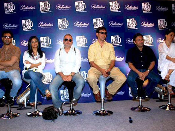 ranvir and konkona at the blue mug play press meet 3