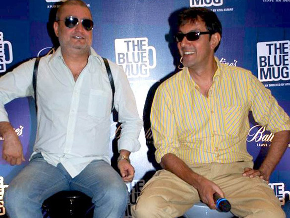 ranvir and konkona at the blue mug play press meet 8